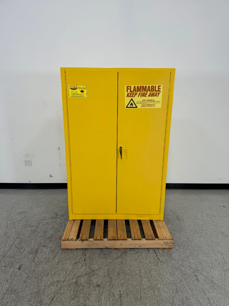 Eagle Manufacturing 45 Gallon Flammable Liquid Storage Cabinet