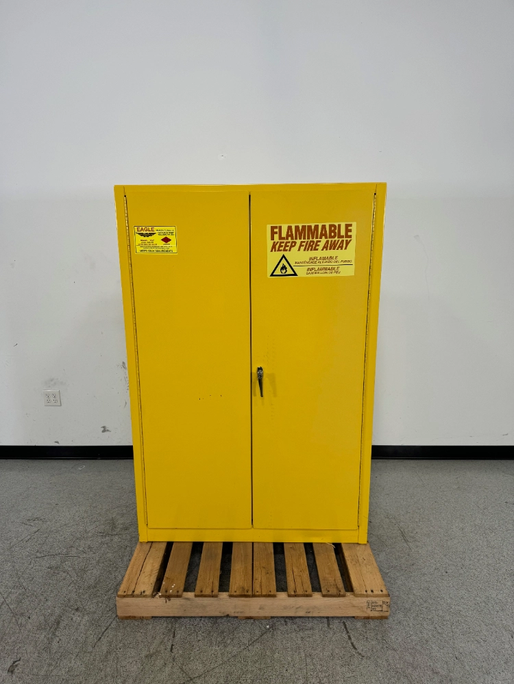 Eagle Manufacturing 45 Gallon Flammable Liquid Storage Cabinet