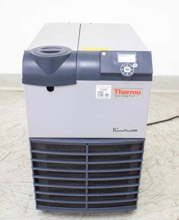 Thermo Scientific Neslab ThermoFlex 2500 Recirculating Chiller - 3374902