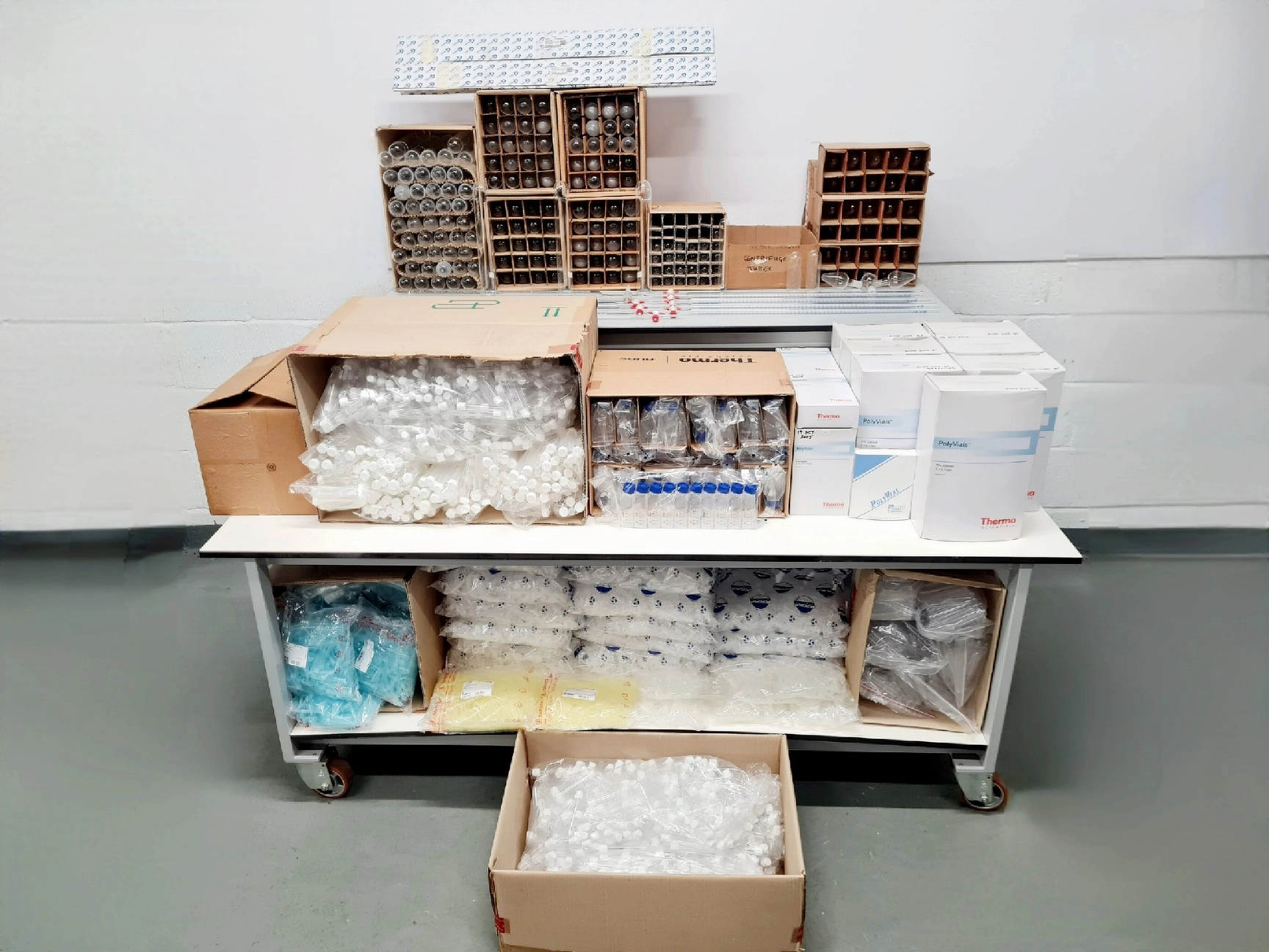 Mixed Lab Consumable Job-lot (Glassware, Pipets)(Thermo Scientific, FisherBrand)