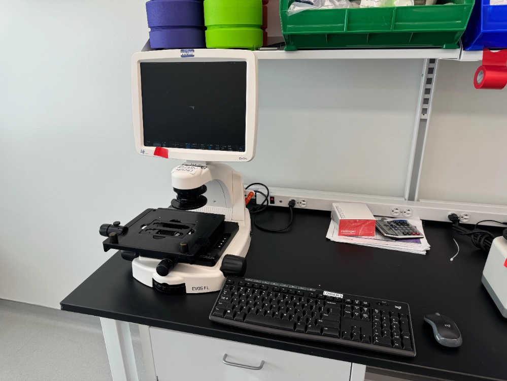 Life Technologies EVOS FL Fluorescence Microscope