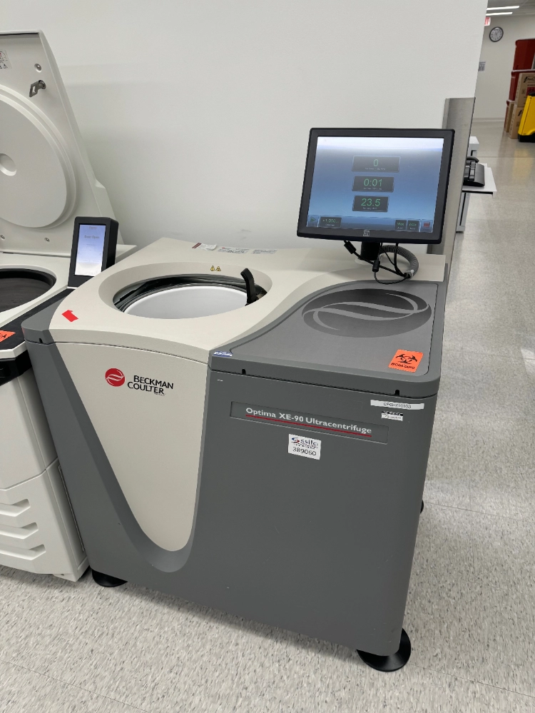 Beckman Coulter Optima XE-90 Ultracentrifuge