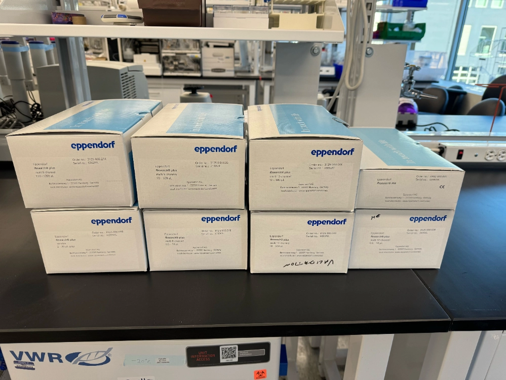 Unused Eppendorf Pipets - Quantity 7