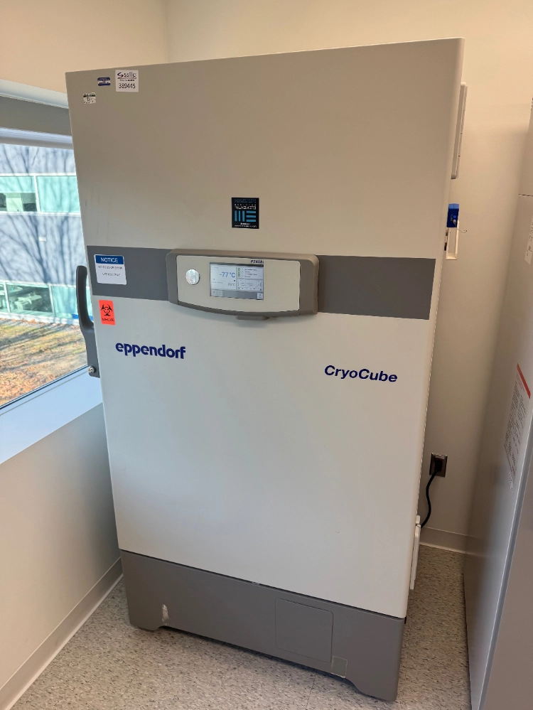 Eppendorf CryoCube F740hi -86C Ultra Low Temp Freezer