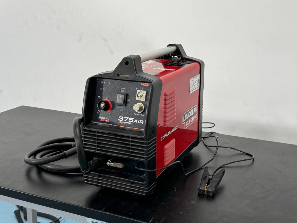 Lincoln Tomahawk 375 AIR TIG Welder