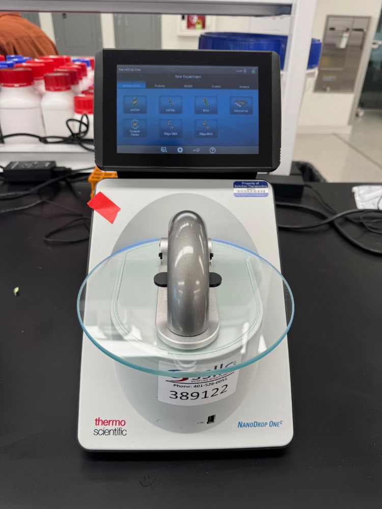 Thermo NanoDrop One C UV/Vis Spectrophotometer