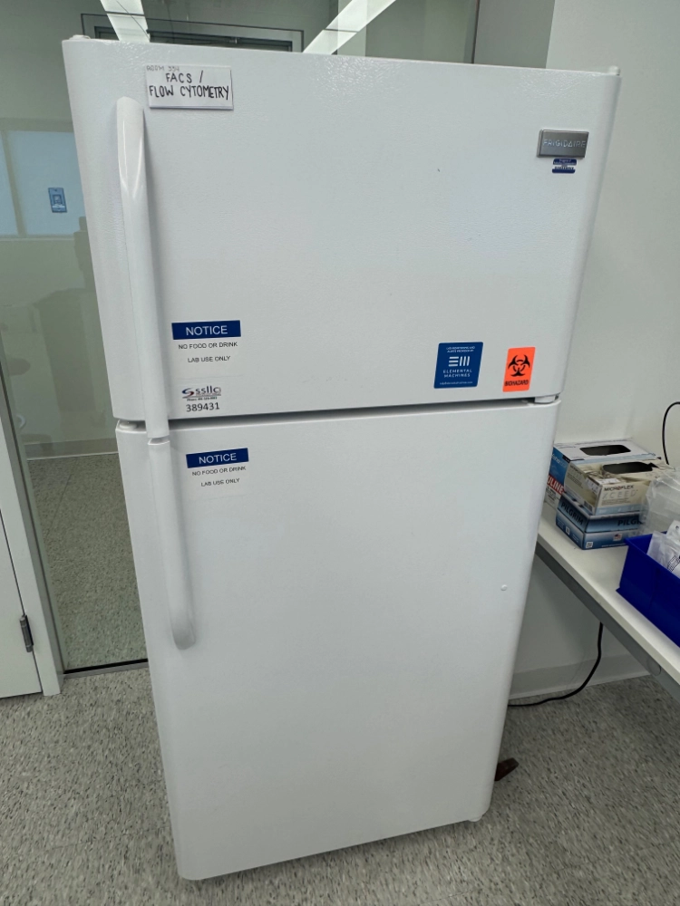 Frigidaire Refrigerator Freezer Combo