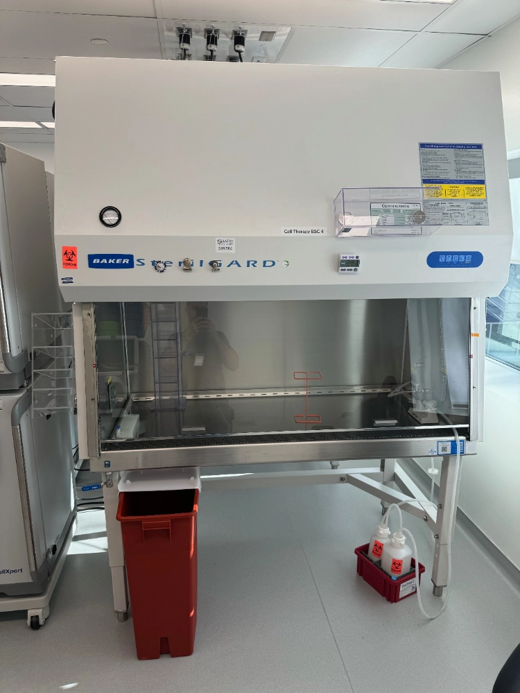 The Baker Company SterilGARD 5' BioSafety Cabinet