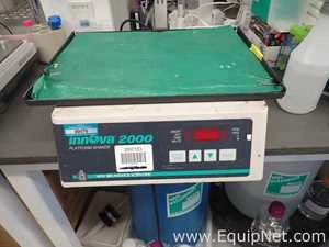 Lot 254 Listing# 866027 New Brunswick Scientific Innova 2000 Platform Shaker