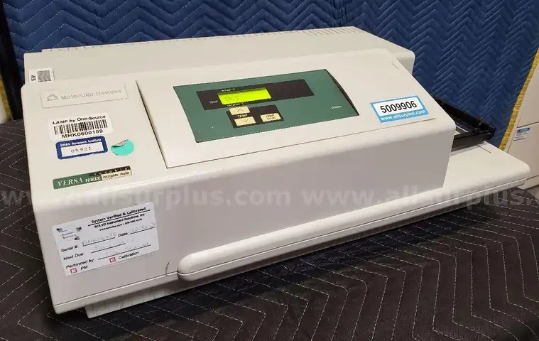 Molecular Devices VersaMax Tunable Microplate Reader