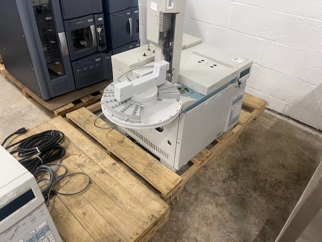 Agilent 6890N Network Gas Chromatograph System