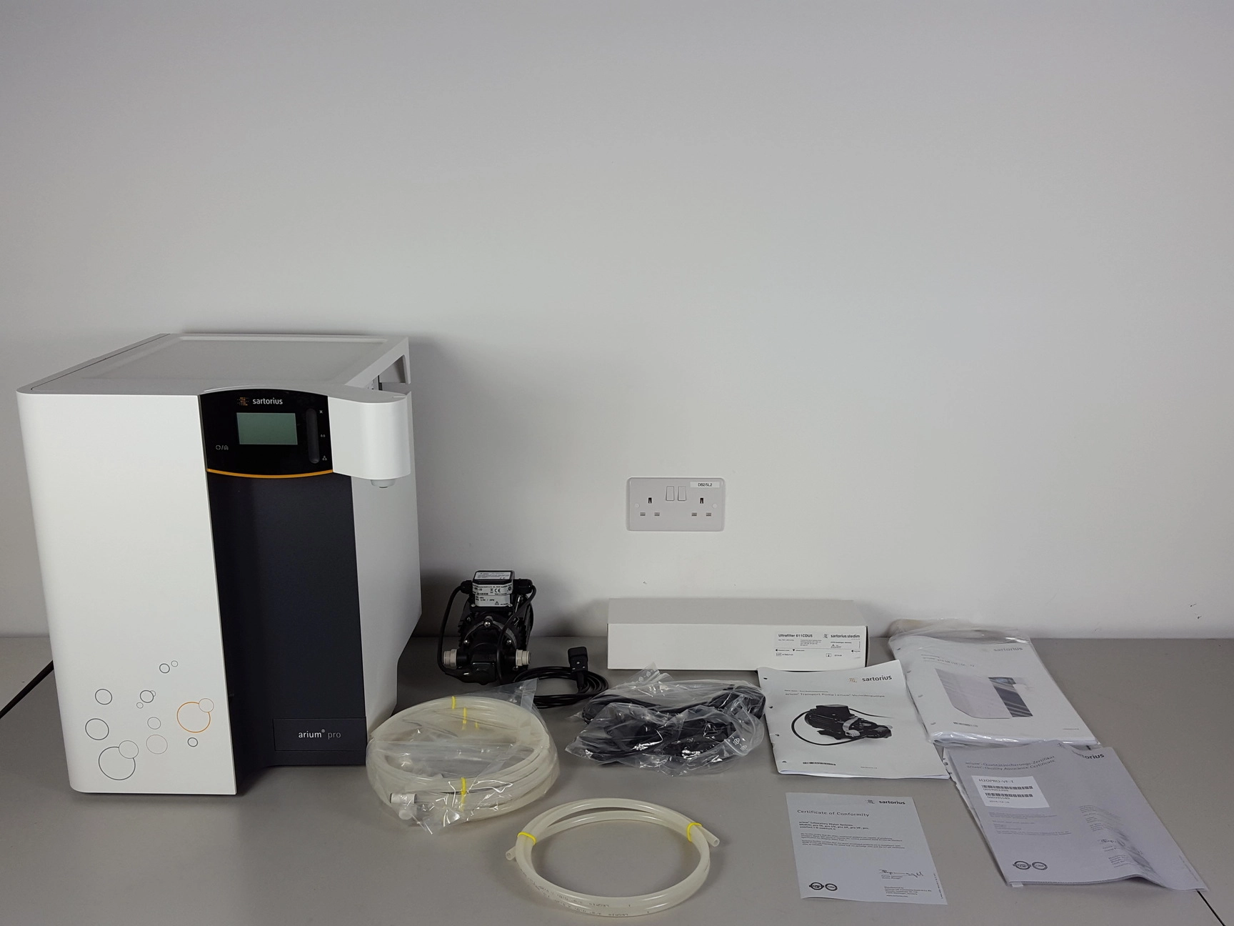 Sartorius H20PRO-VF-T Arium Pro VF Ultrapure Water Purifier Lab