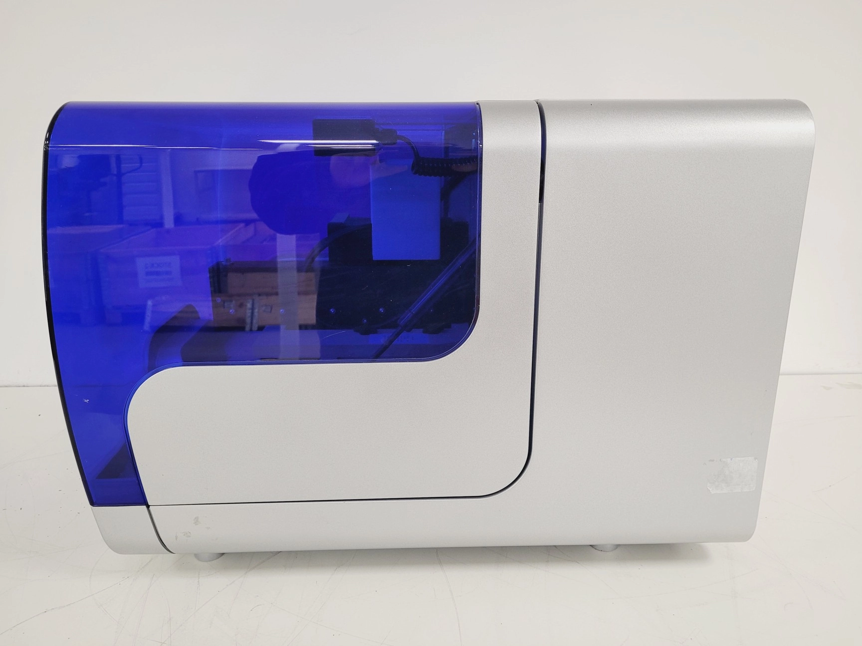 Qiagen Type QIAgility HEPA/UV Unit Lab