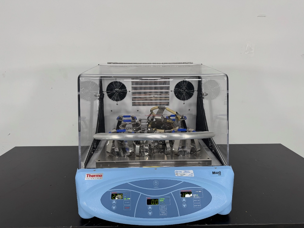 Thermo MaxQ 4000 Incubator Shaker