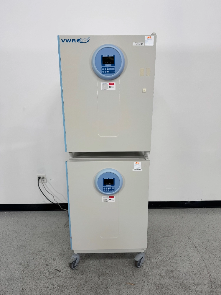 VWR Double Stack CO2 Incubator