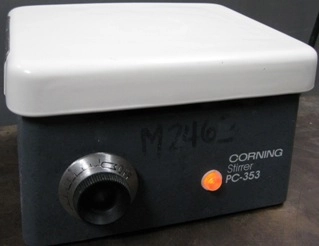 CORNING STIRRER PC-353, LABORATORY MAGNETIC STIRRER, MODEL: PC-353, POWER: 120 VOLTS, WATTS: 25, HER