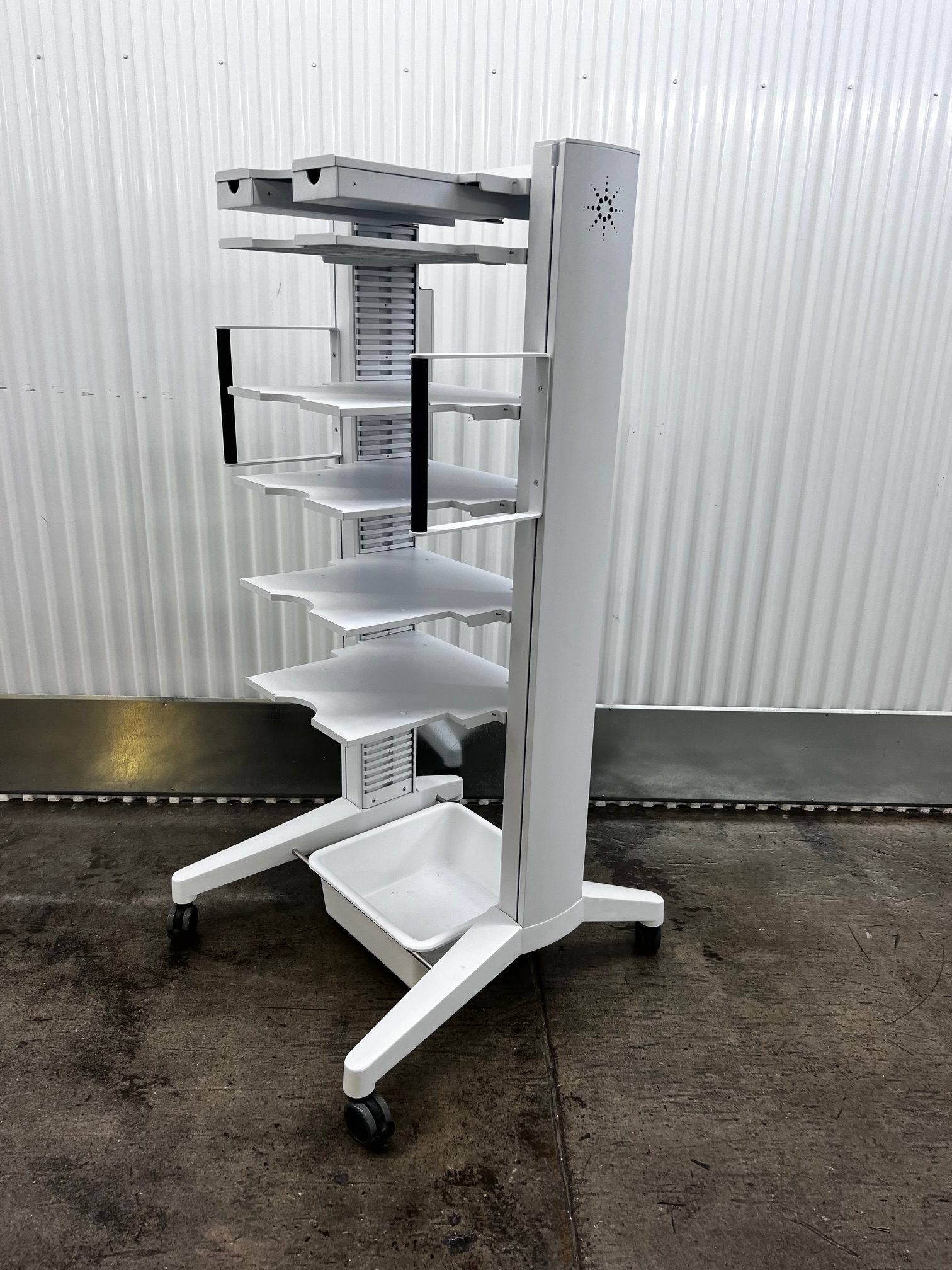 Hplc Rack Agilent Rack for HPLC Systems 5043-1759 Flexbench w/ power Strip ...