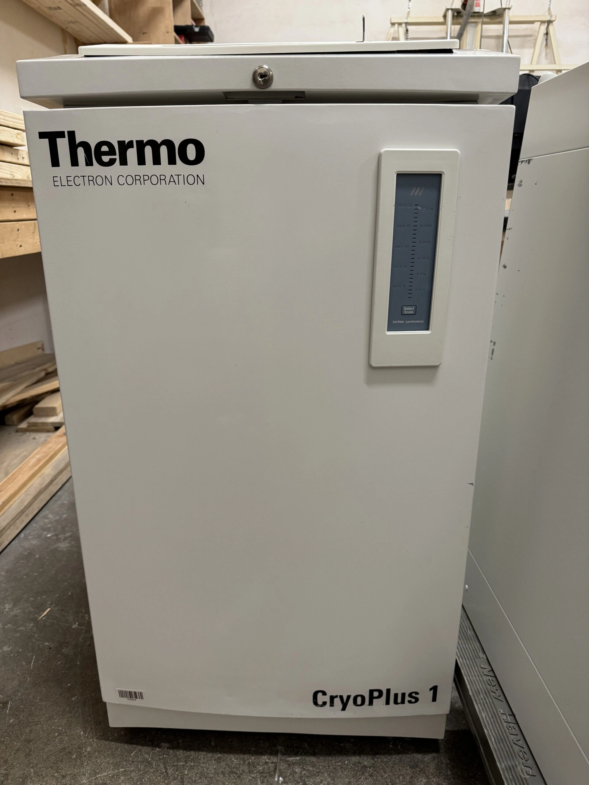Thermo Electron 7400 - Cryoplus 1 Cryo Storage Tank