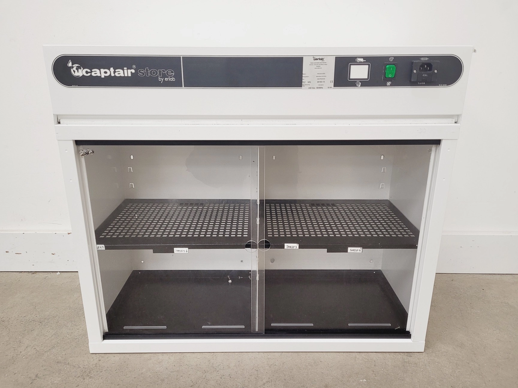 Captair Erlab Model Ministore 822A -  GB Cabinet Lab