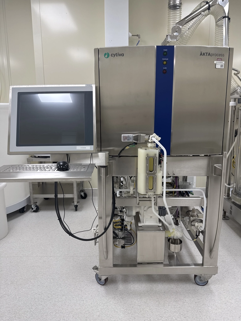 Cytiva Process Development Cytiva AKTA Process Chromatography System - Lab Equipment, Excellent ...
