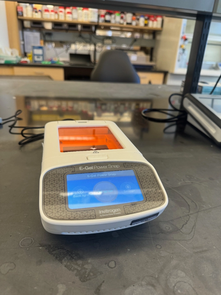 Invitrogen E-Gel Power Snap Electrophoresis Device