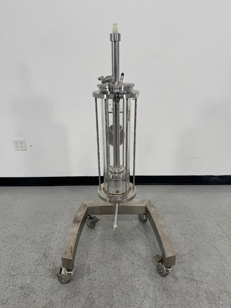 GE AxiChrom 140/300 Chromatography Column