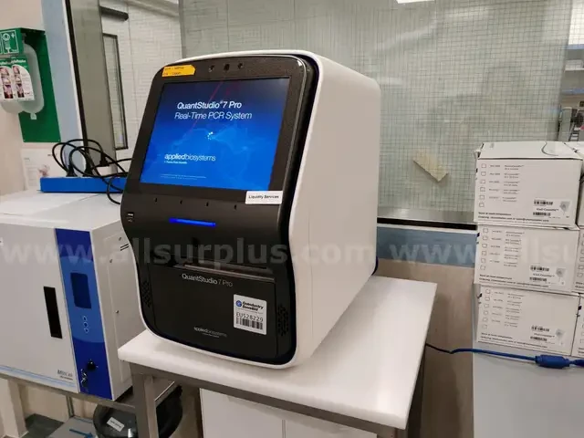 Applied Biosystems QuantStudio 7 PRO Real Time PCR System