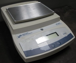 DENVER INSTRUMENTS APX-4001 SCALE, MODEL: APX-4001, NO: 180239, BAR CODE NO: A41115003, POWER: 15 VD