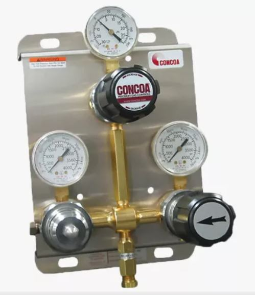 Concoa 526 Series Dual Regulator Brass Switchover