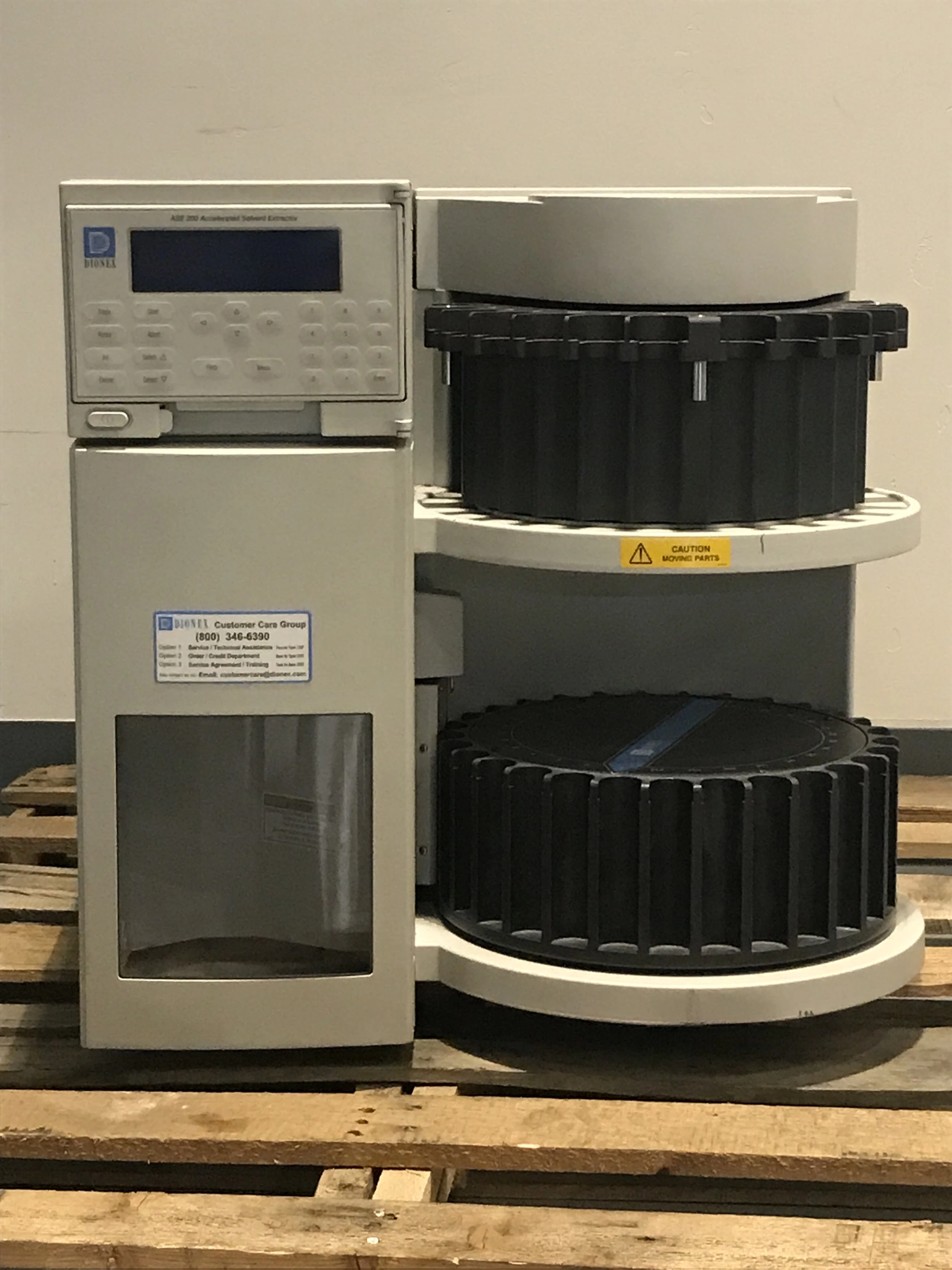 Dionex ASE 200 Accelerated Solvent Extractor