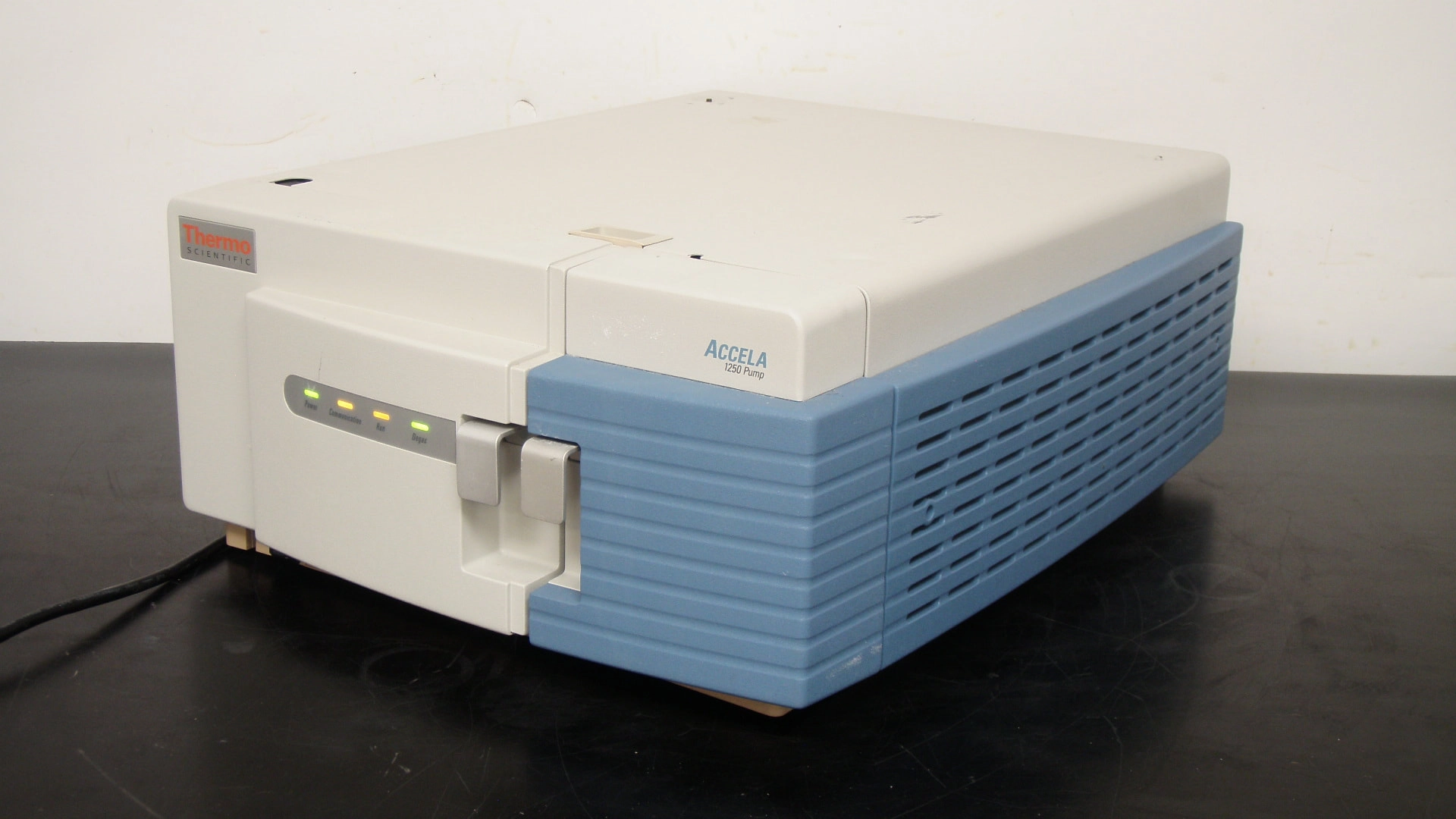 Thermo Scientific  ACCELA 1250 HPLC Pump, Power Tested!