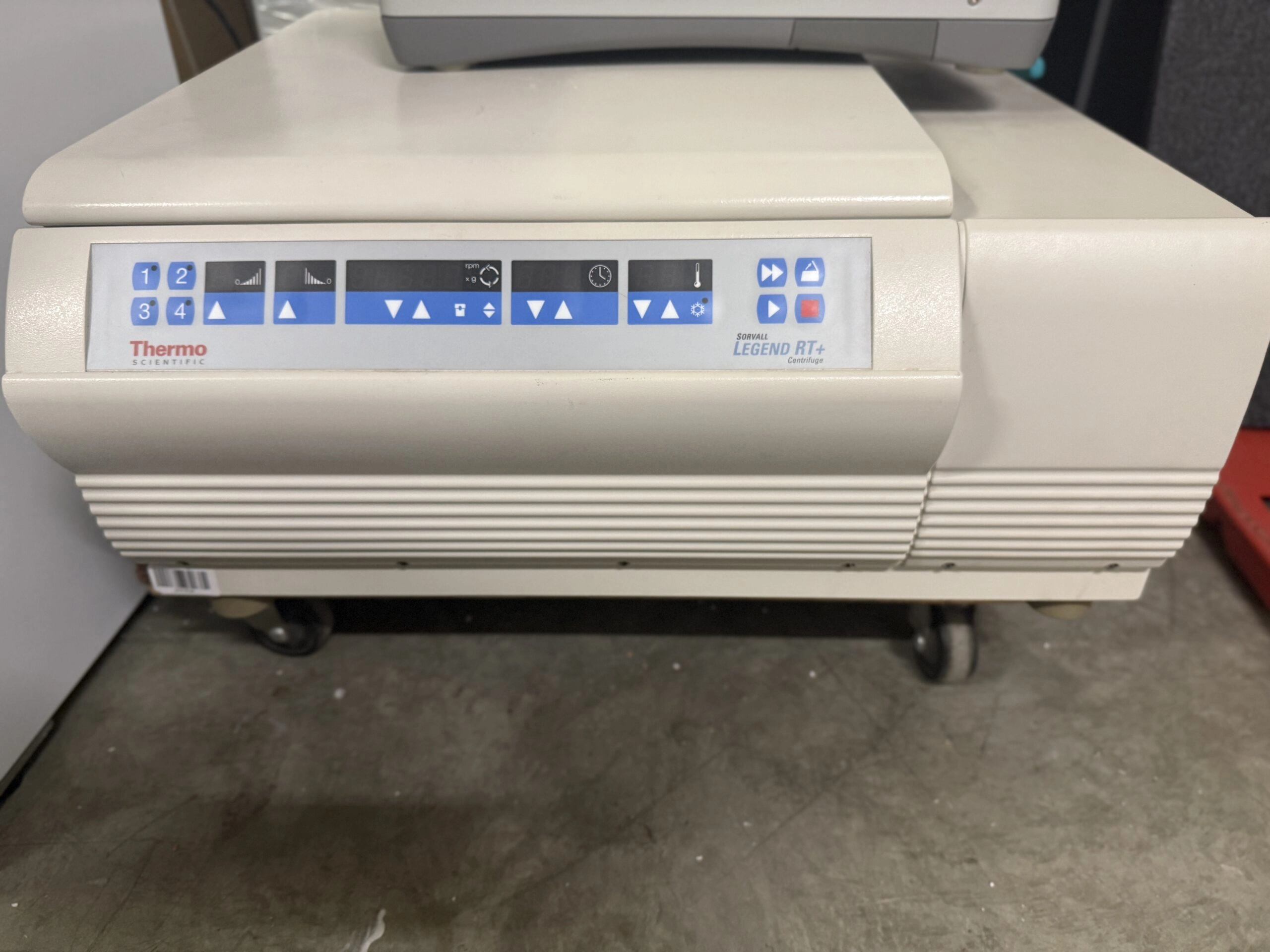 Thermo Scientific Legend RT Plus Benchtop Centrifuge