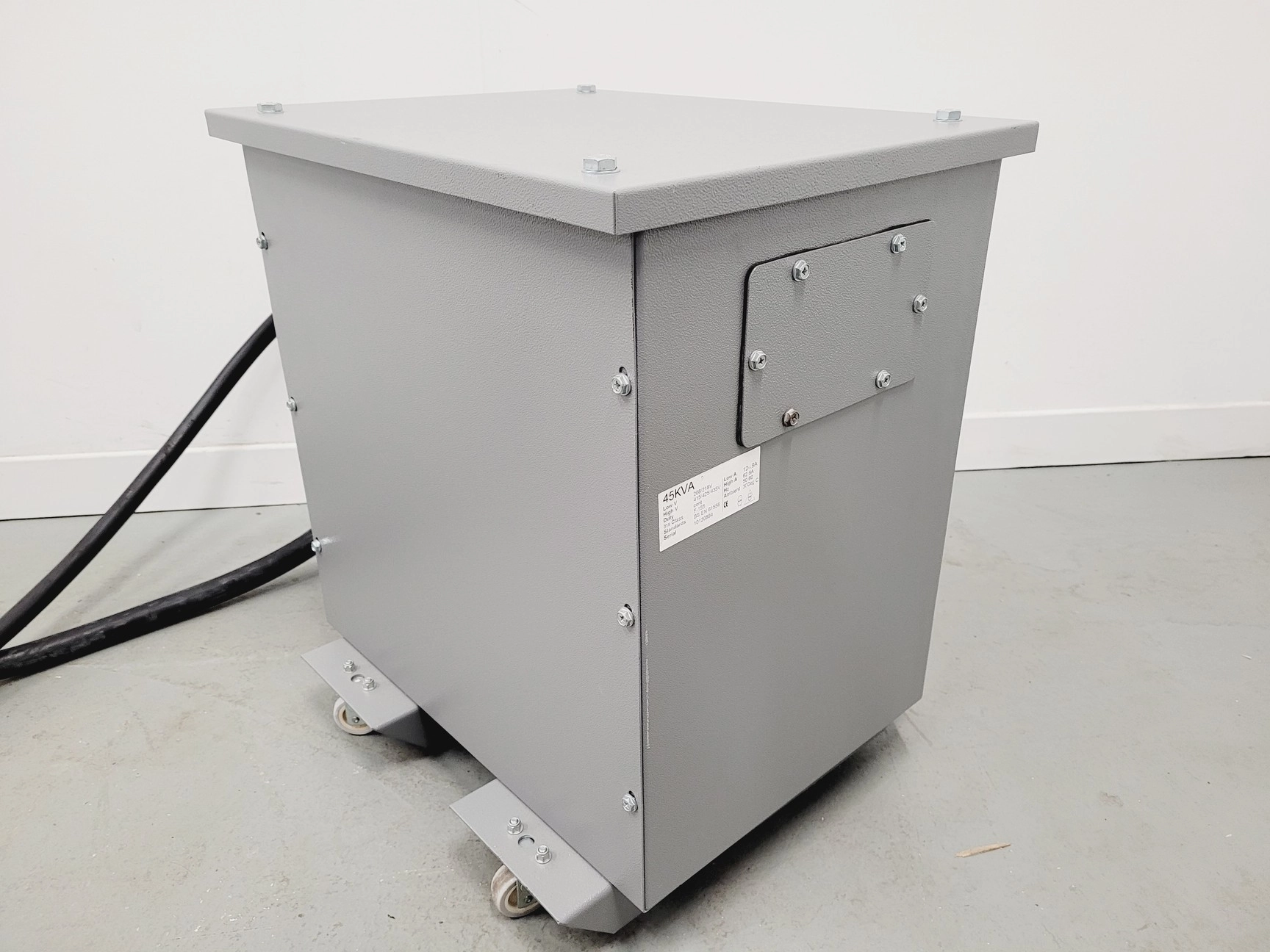 Heavy Duty Industrial Step Down Transformer 45KVA 425 volts to 208/218 volts