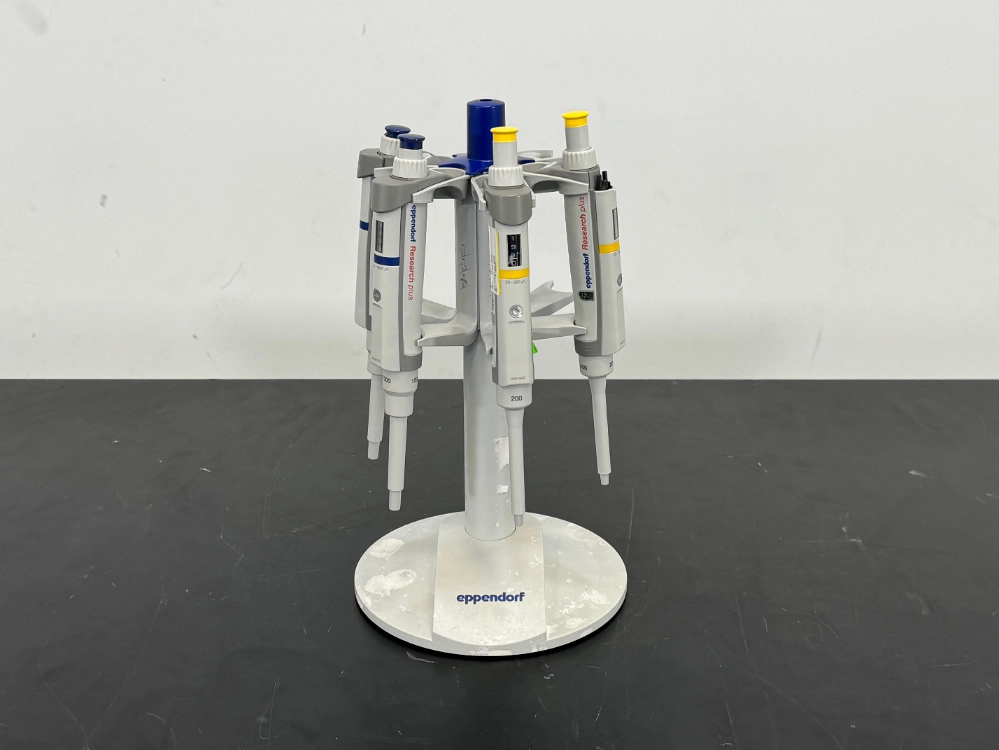 Eppendorf Research Plus Single Channel Pipettes - Quantity 4