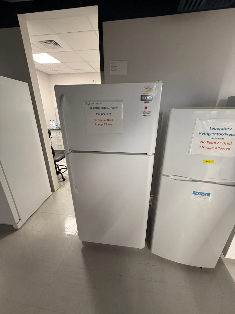 Frigidaire Refrigerator Freezer Combo