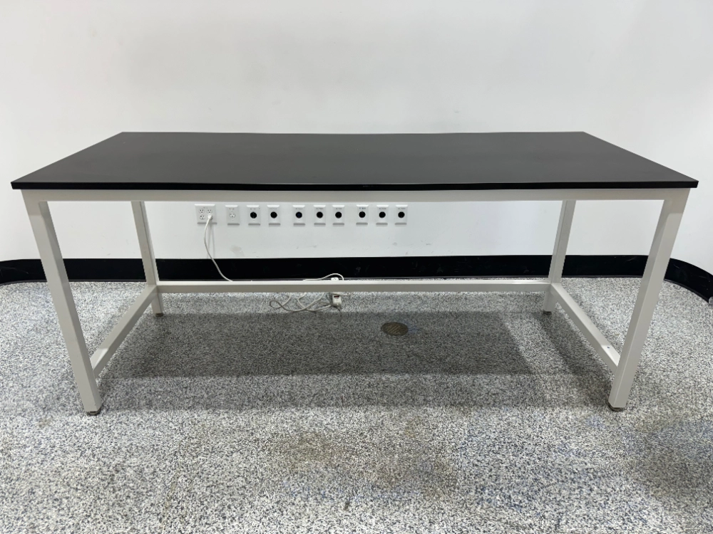 7' Stationary Lab Table