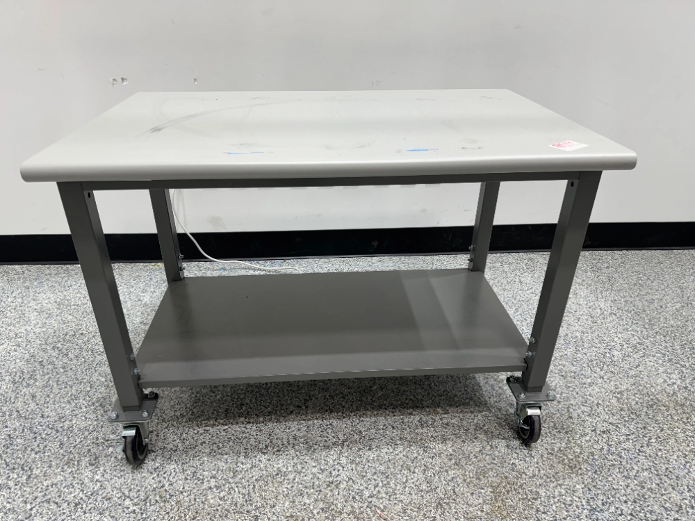 Uline 4' Portable Table