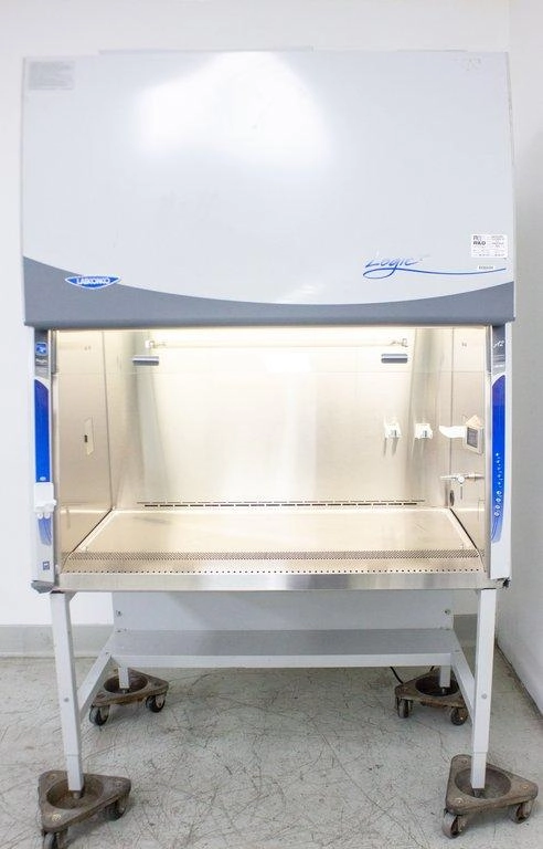 Labconco Purifier Logic+ 4Ft Class II Type A2 Biosafety Cabinet Cat# 302411100 - 3374963