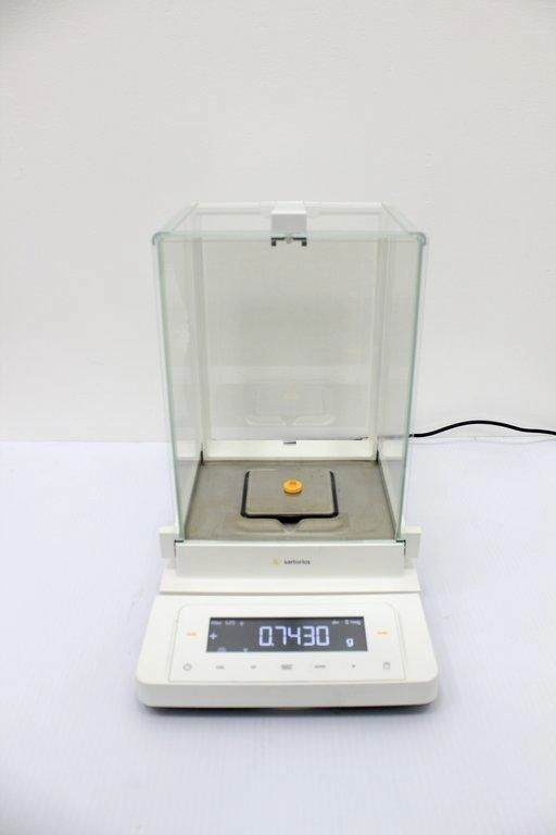 Analytical Balance VG (Very Good) 30-Day Warranty, 100% Parts and Labor REUZEit West Coast US - R - 3377926