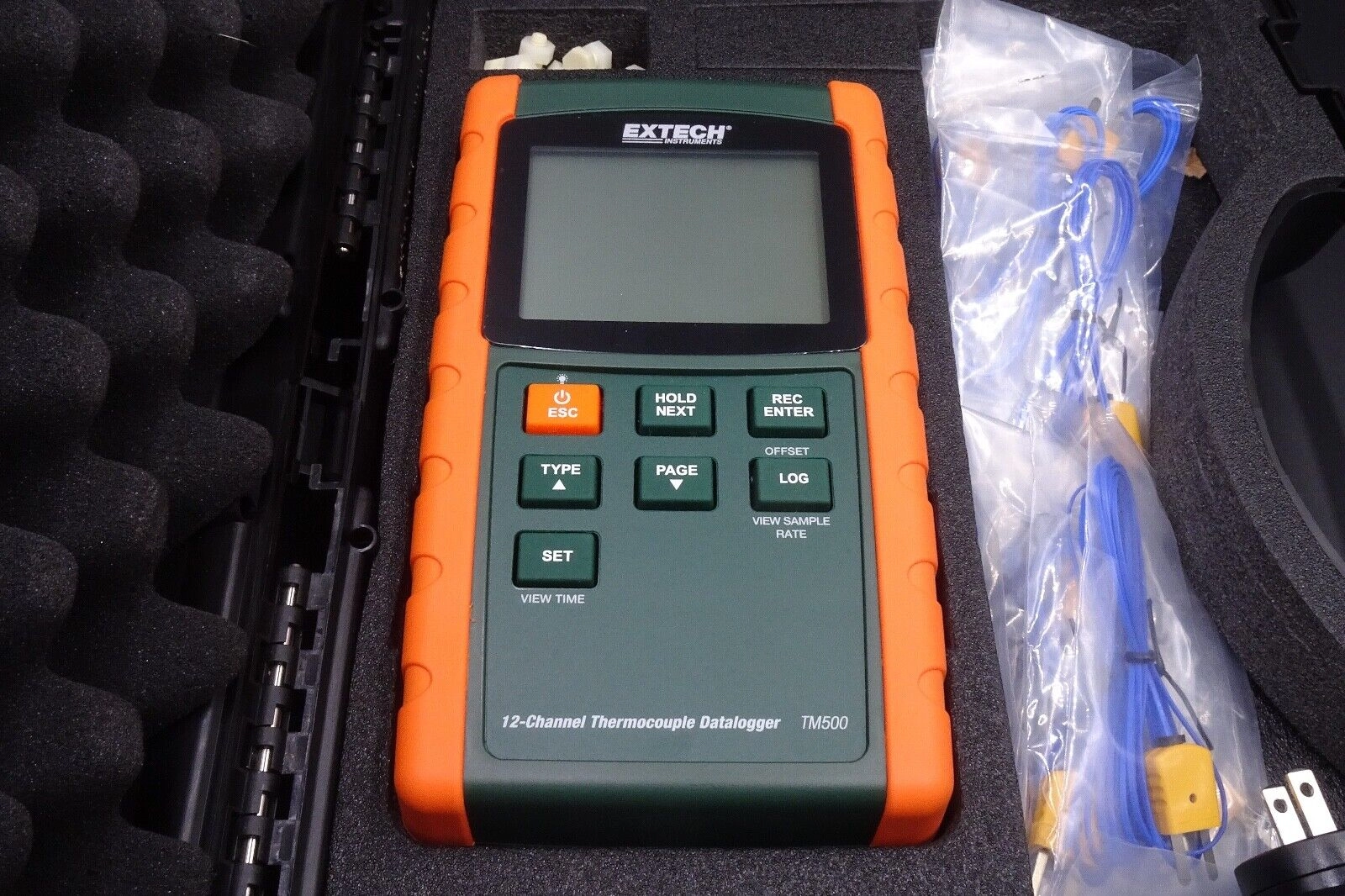 EXTECH 12-Channel Thermocouple Datalogger TM500