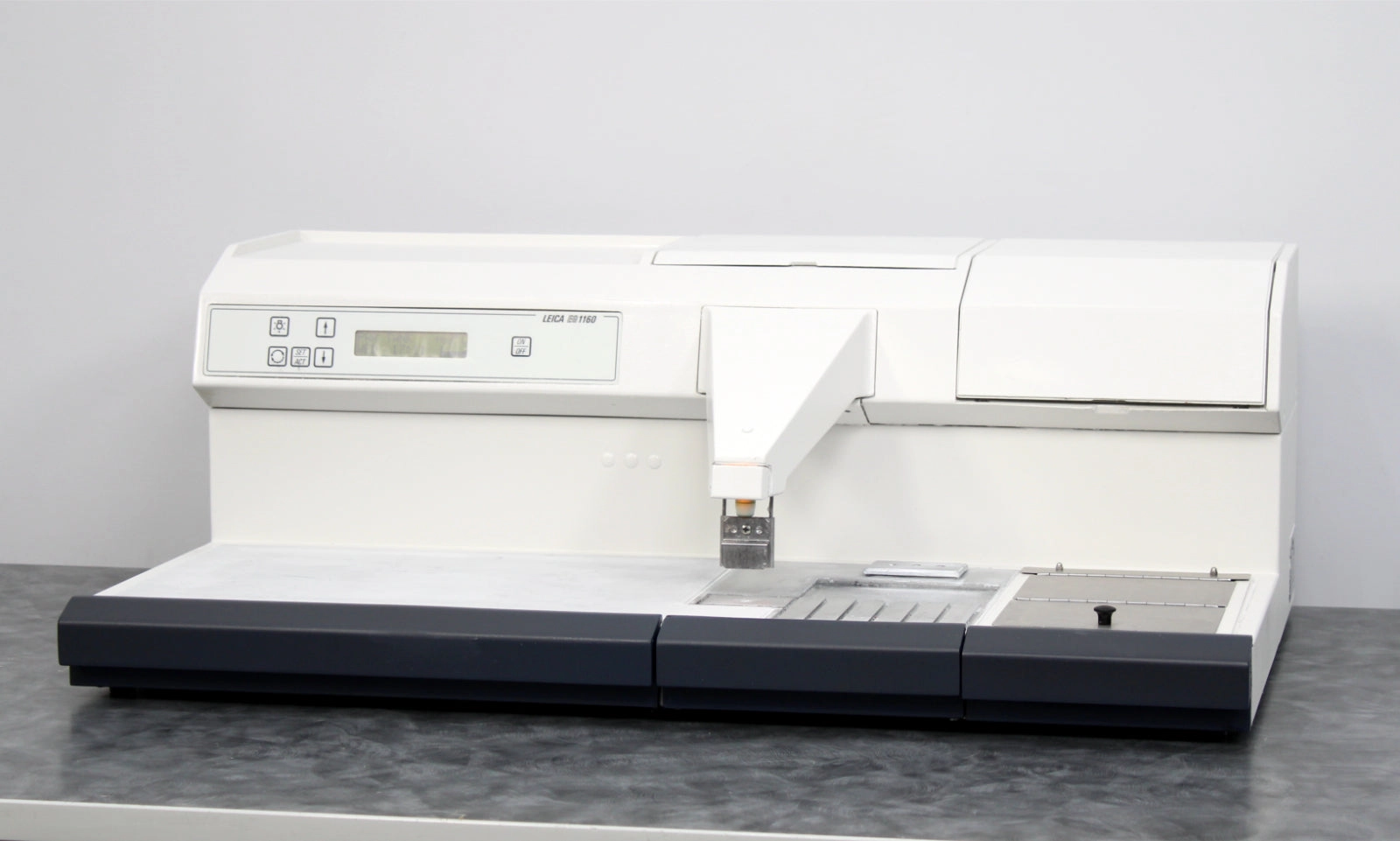 Leica EG1160 038630527 Tissue Embedding Center with Cold Plate