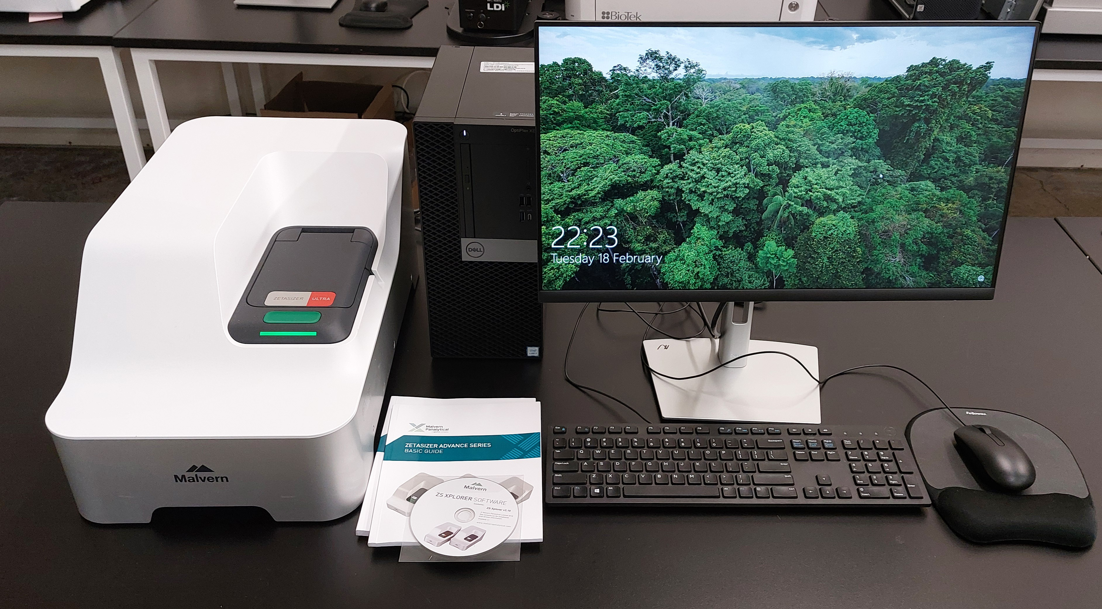 Malvern Zetasizer ZEN3600 Particle Analyzer (Year 2018) | LabX.com