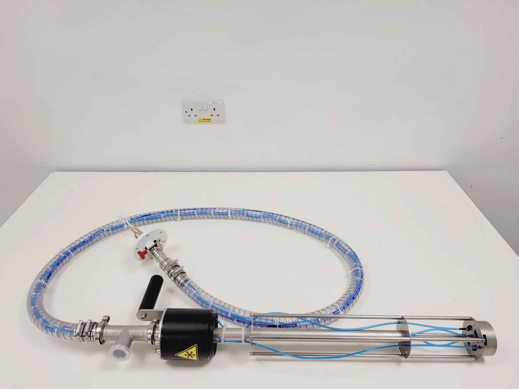 Vacutech Cryo Arm Lab