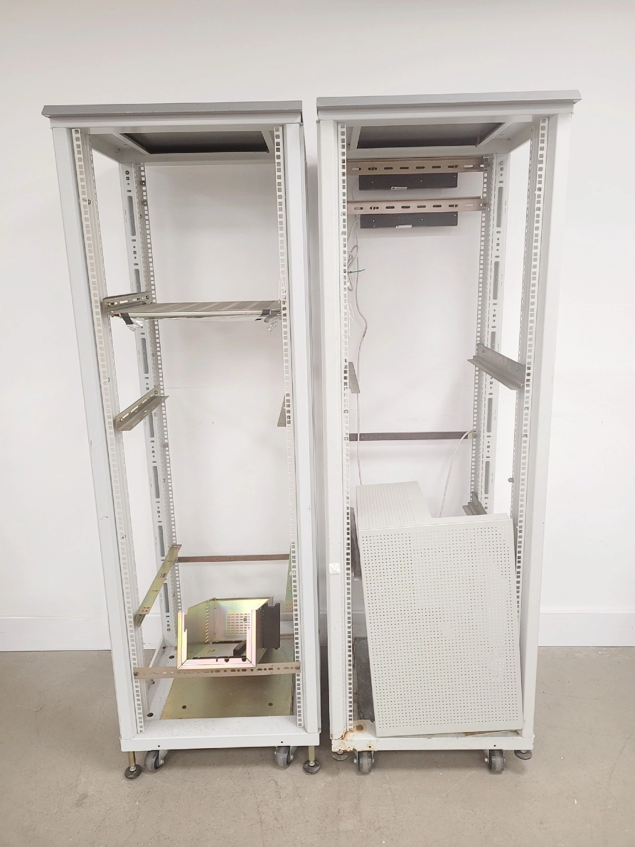 2 x Data Cabinet Rack Units Lab