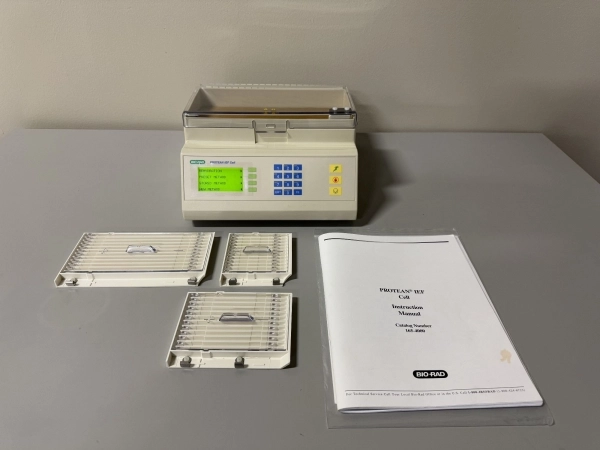 Bio-Rad Protean IEF Cell w/ 3 focusing trays