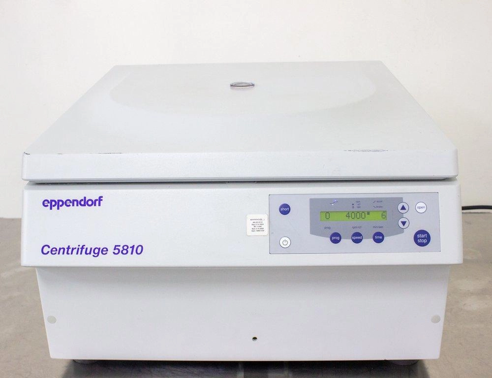 Eppendorf Centrifuge 5810 with A-4-62 Rotor - 3374588