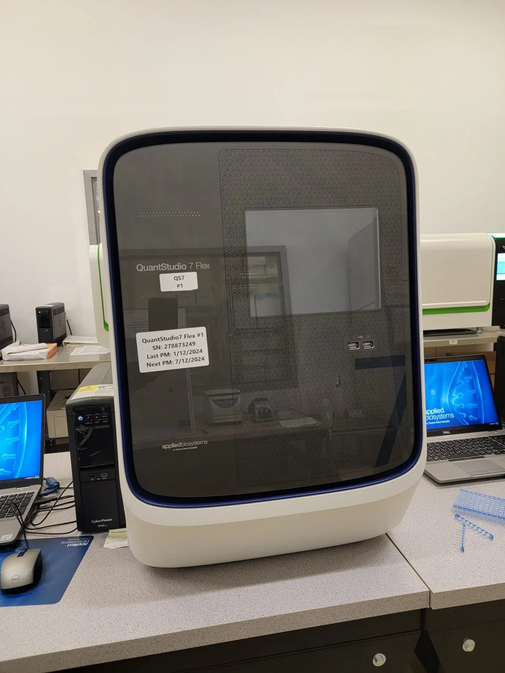 Thermo QuantStudio 7 Flex Real-Time PCR System