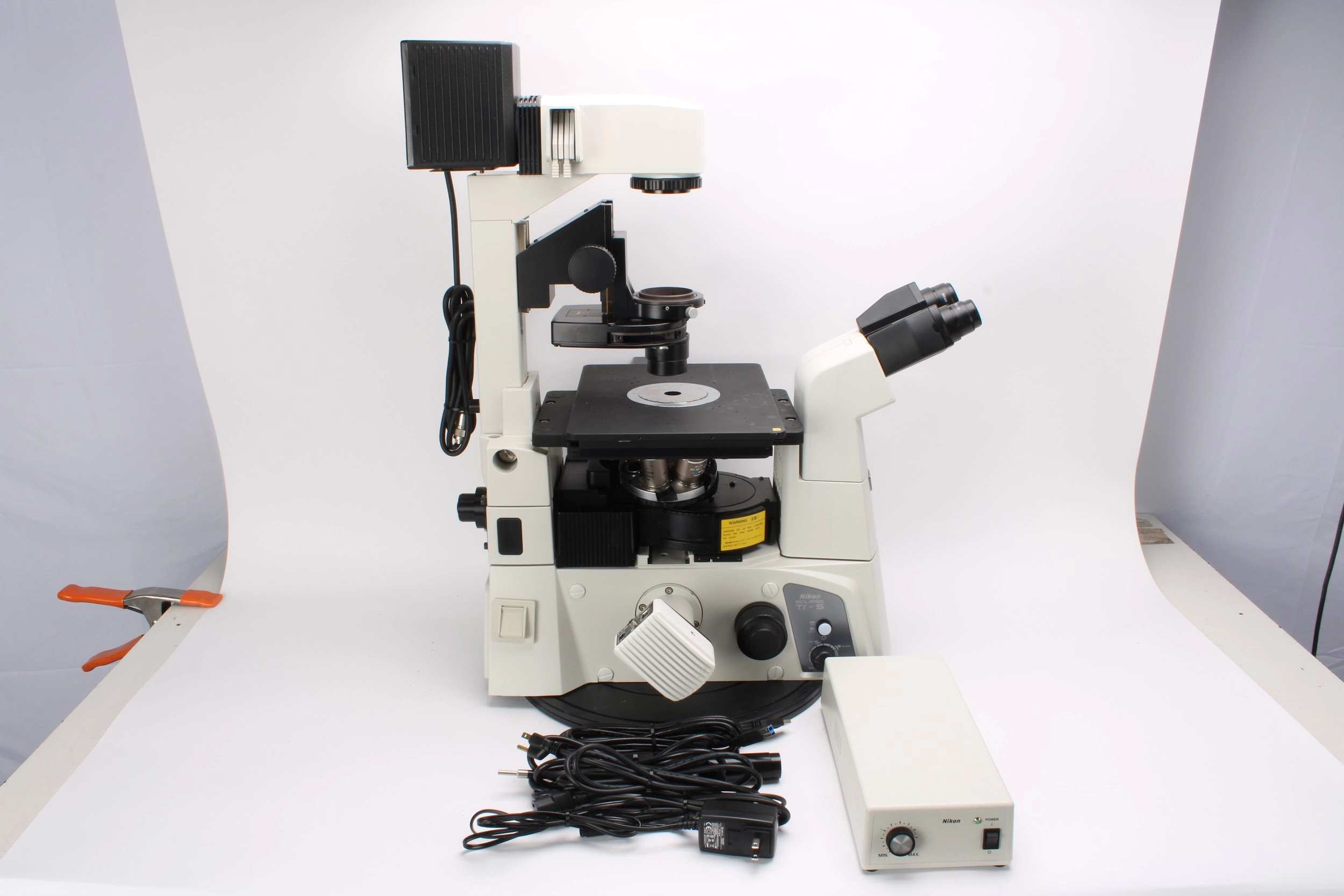 Nikon Eclipse Ti-S/L100 Inverted Research Phase Contrast Microscop + Accessories