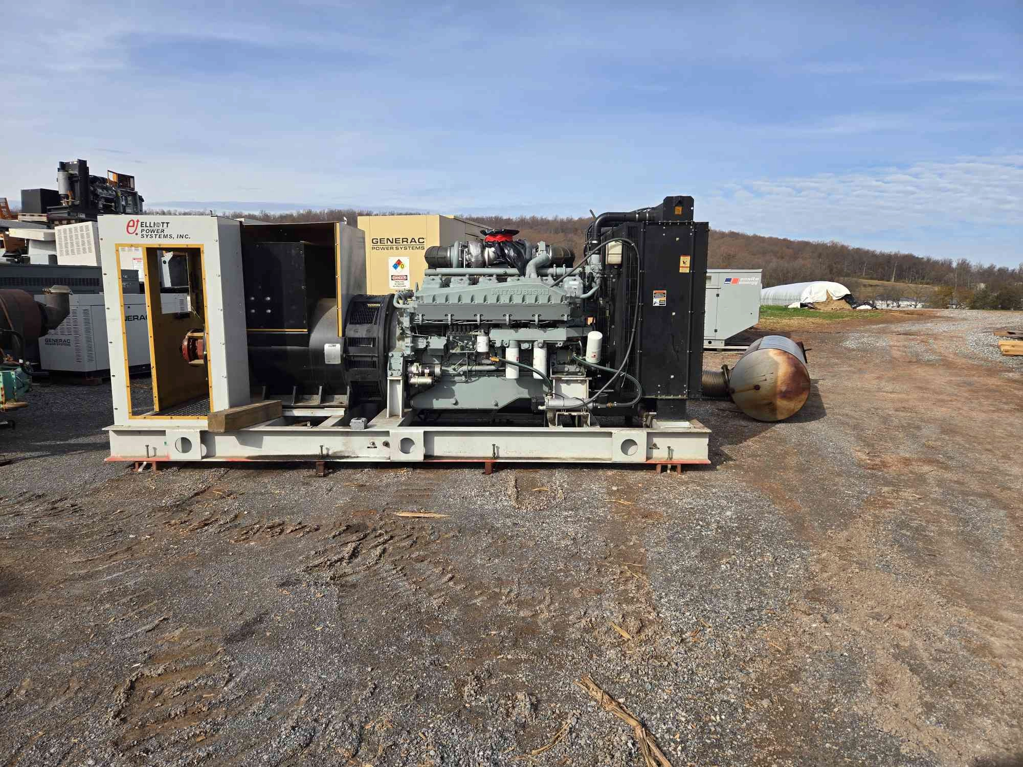 780KW 750KW Elliot V12 Mitsubishi 277/480V 3Ph Diesel Generator 1070 Hours LOAD TESTED