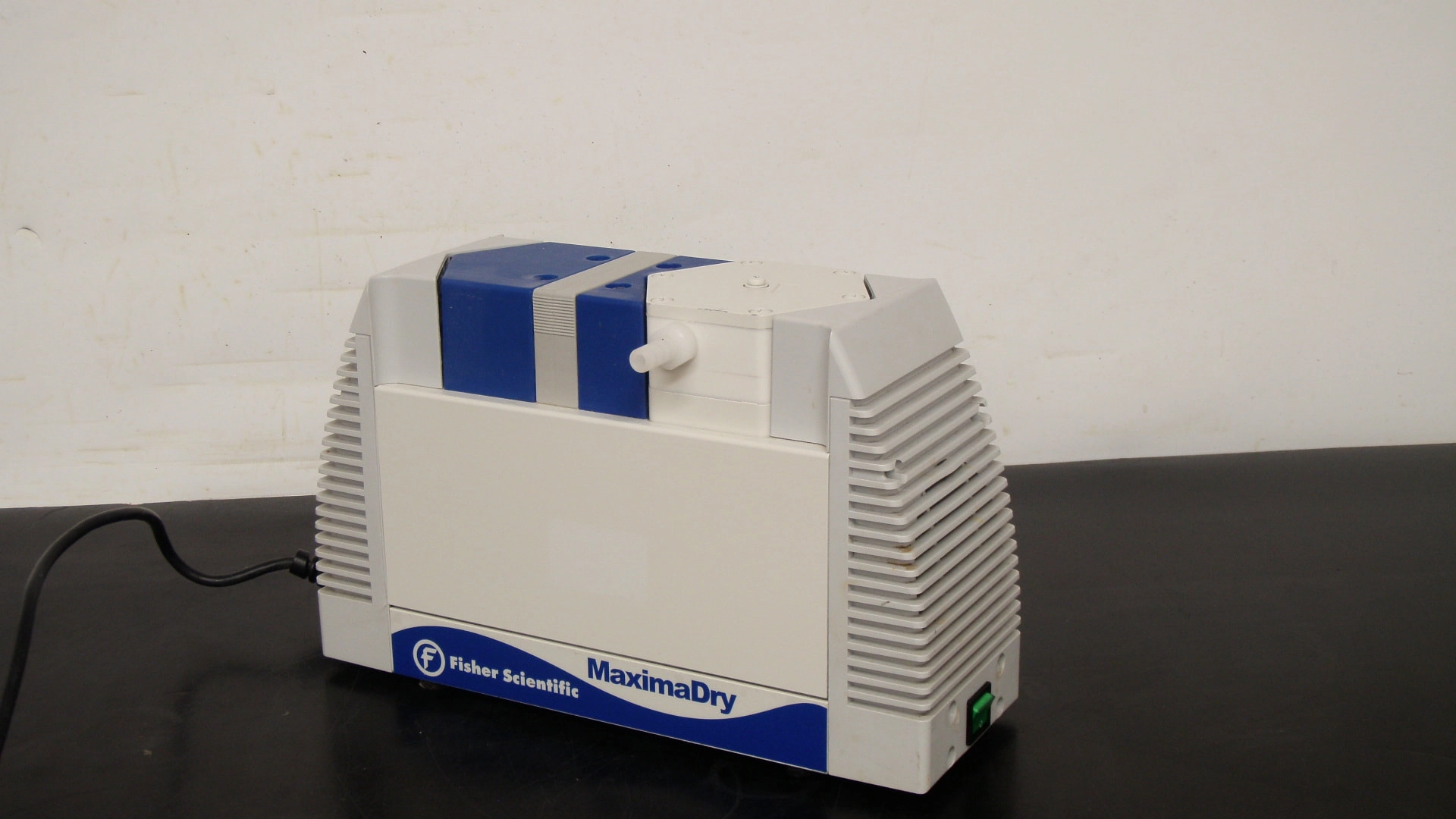 Fisher Scientific  MaximaDry Vacuum Pump Type PU 1306-N820-9.01, Tested!